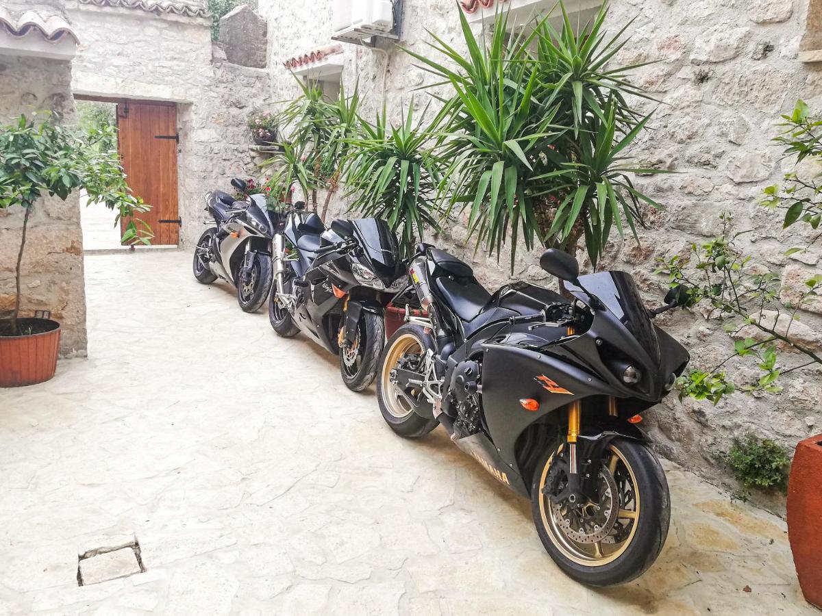 Apartments Branko Starigrad Paklenica Ngoại thất bức ảnh