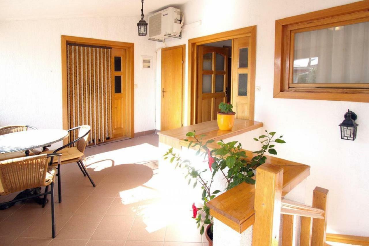 Apartments Branko Starigrad Paklenica Ngoại thất bức ảnh
