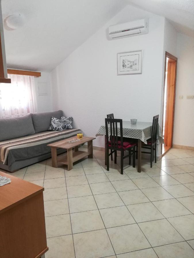 Apartments Branko Starigrad Paklenica Ngoại thất bức ảnh